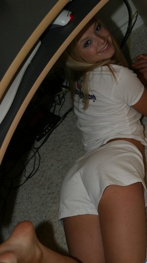 18 year old beauty Iveta B getting face sexyed and swallows cum